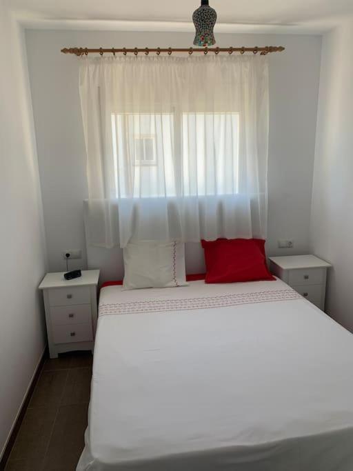 Precioso Apartamento Con Vista Al Mar กาลาเฟลล์ ภายนอก รูปภาพ