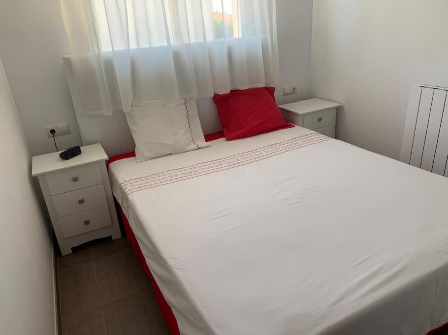 Precioso Apartamento Con Vista Al Mar กาลาเฟลล์ ภายนอก รูปภาพ